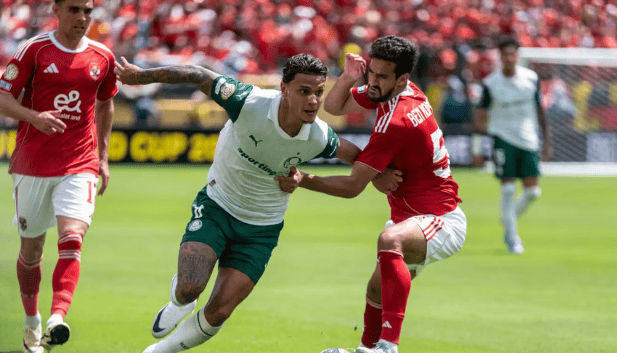 帕尔梅拉斯外援训练状态火热，世俱杯淘汰赛关键战的简单介绍