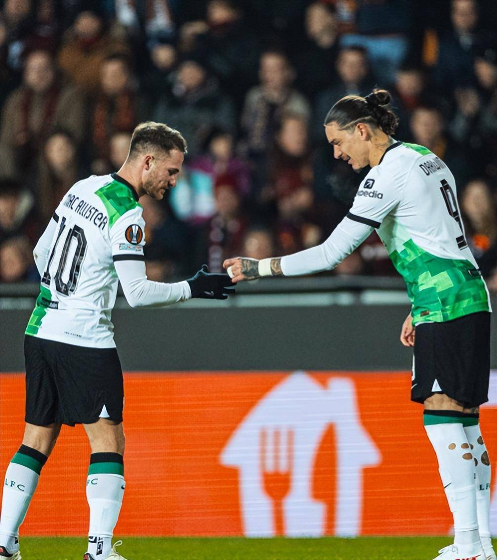 包含勒沃库森客场惊险逃平,争夺欧战资格的词条 包含勒沃库森客场惊险逃平,争夺欧战资格的词条