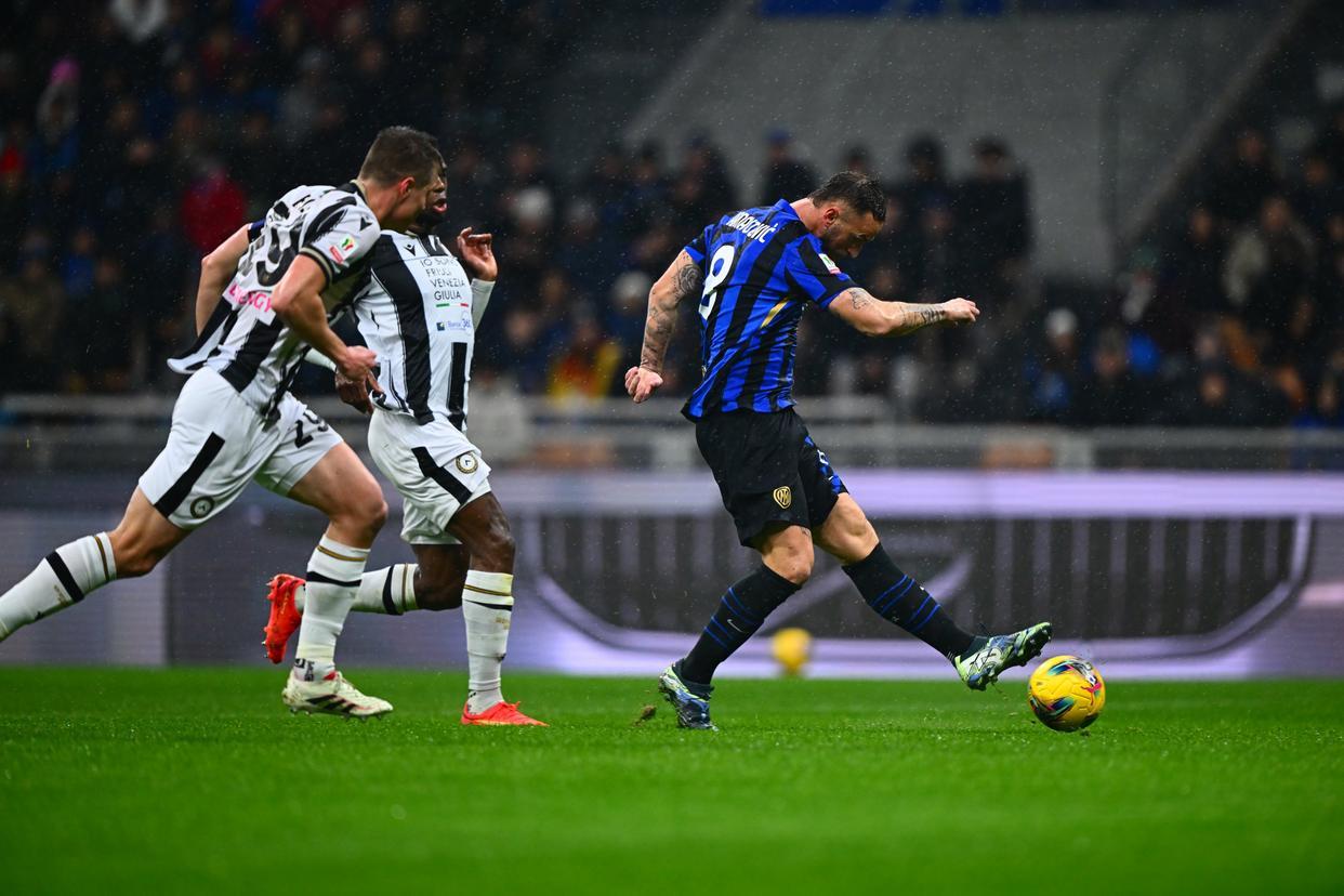 乌迪内斯客场逼平,积分迎刃而解的简单介绍 乌迪内斯客场逼平,积分迎刃而解的简单介绍