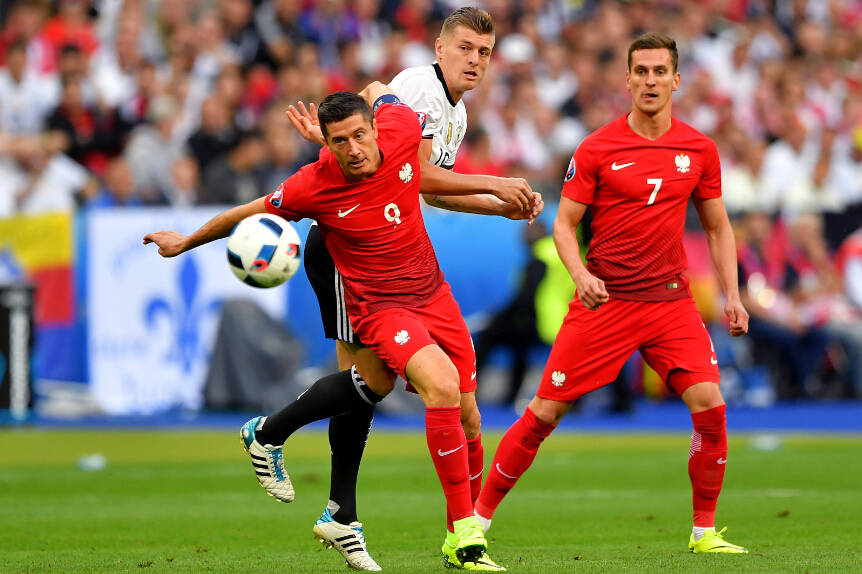 法国国家队零封对手,欧预赛成绩优异 法国国家队零封对手,欧预赛成绩优异