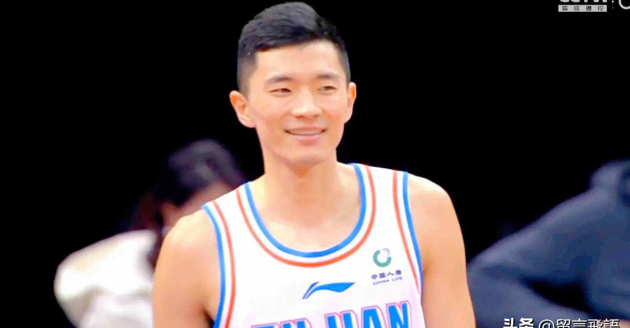 福建男篮客场逆转胜利,反弹士气 福建男篮客场逆转胜利,反弹士气