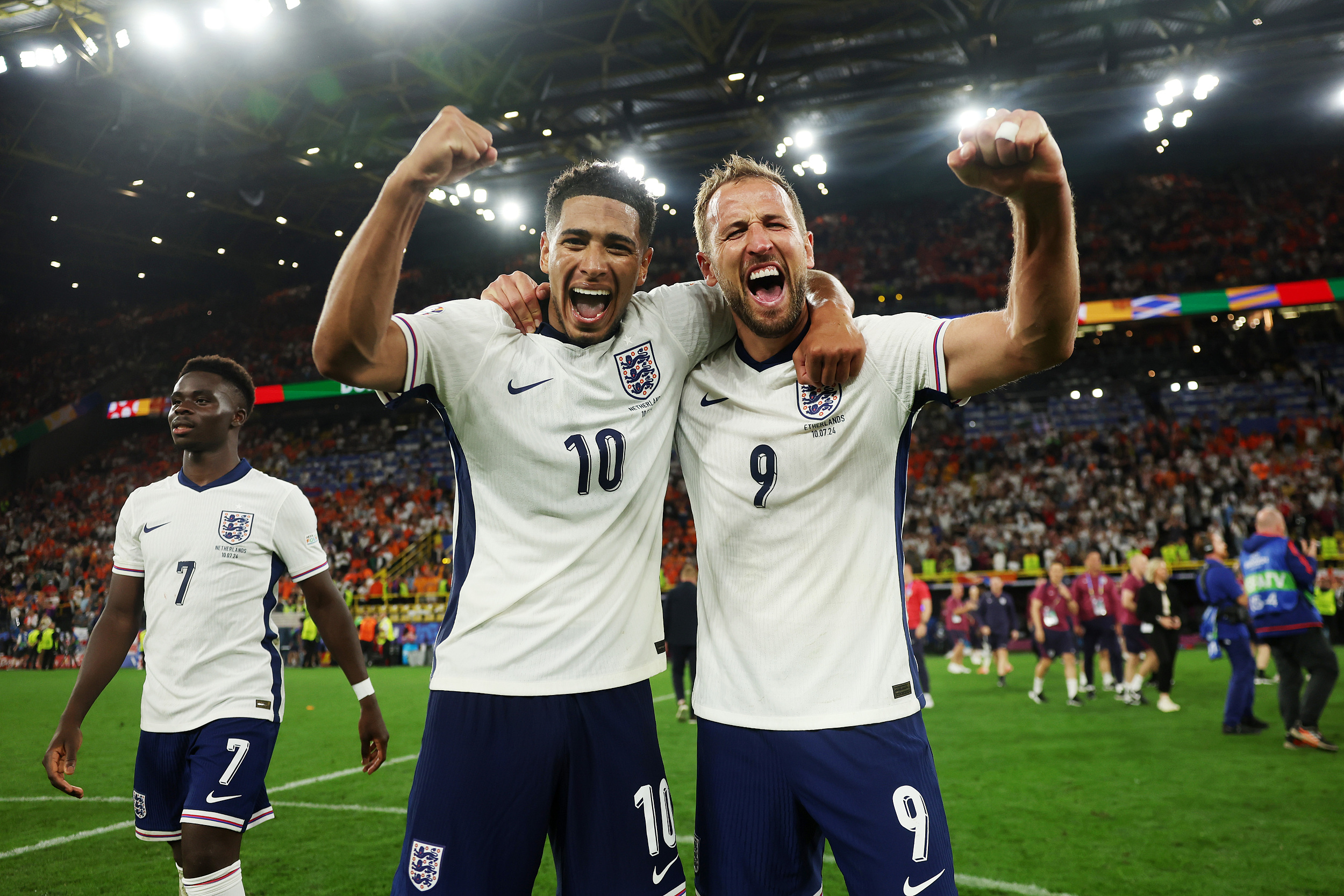 英格兰击败德国晋级欧洲杯四强，取得胜利