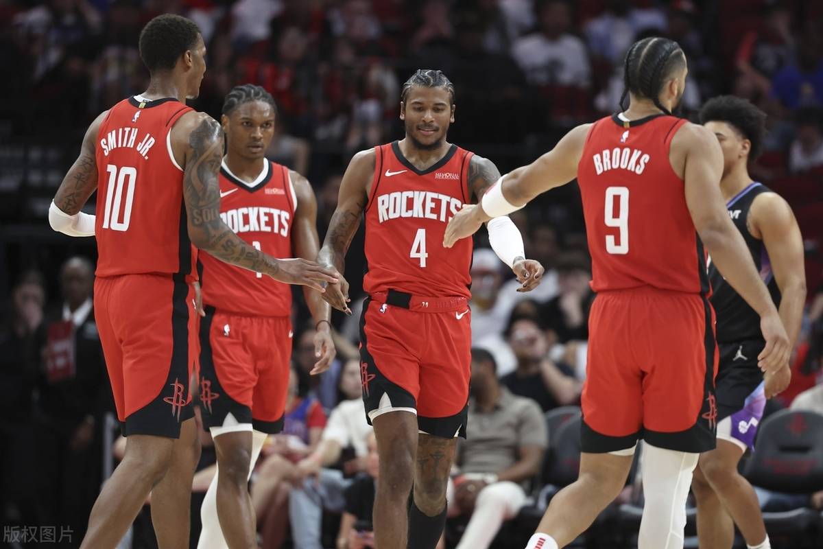 包含莱切斯特城主场惨败,劣势明显的词条 包含莱切斯特城主场惨败,劣势明显的词条