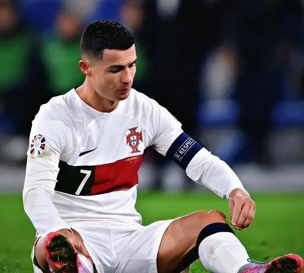 包含挪威客场负比利时，落后积分榜的词条