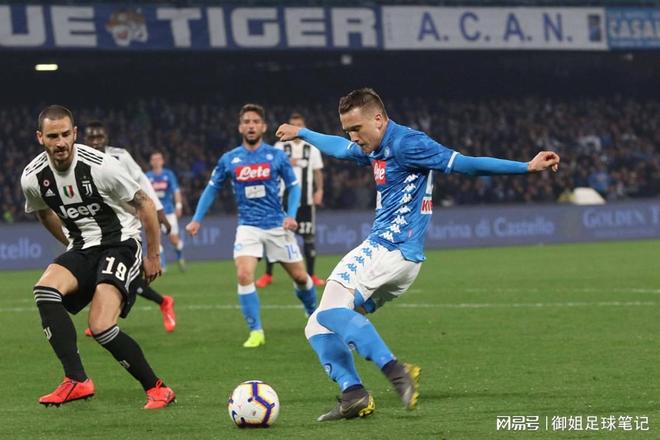 荷兰逆袭北爱尔兰，欧预赛胜局提要的简单介绍