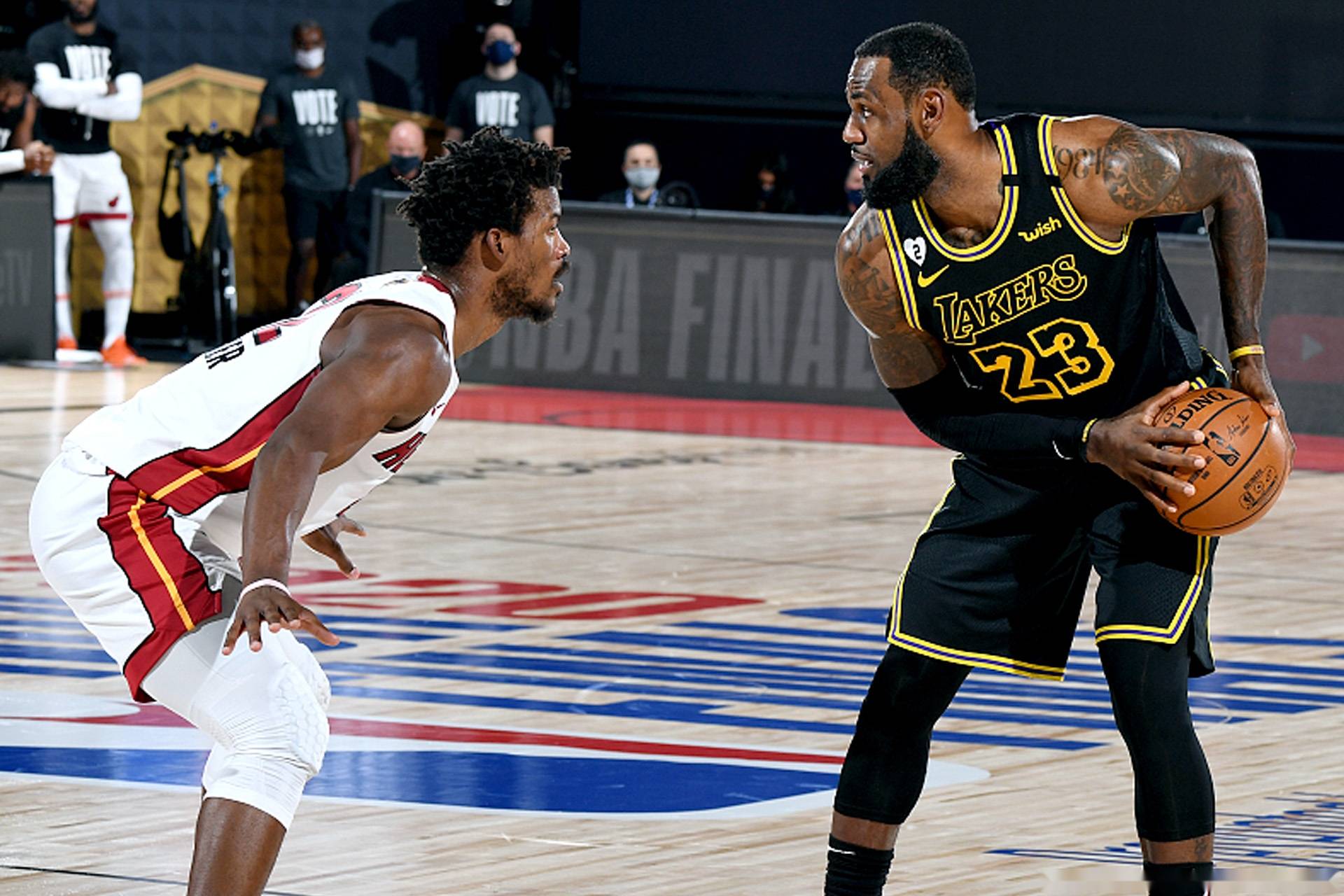 关于热火再现逆转神功,赢下对手的信息 关于热火再现逆转神功,赢下对手的信息